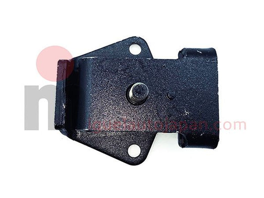 Engine mount for Nissan Cabstar YD25 2006-2014