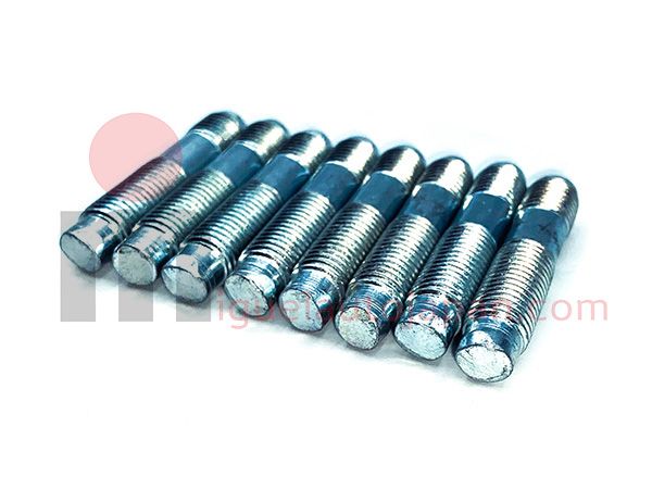 8 Esparragos de colector de escape Nissan Cabstar YD25