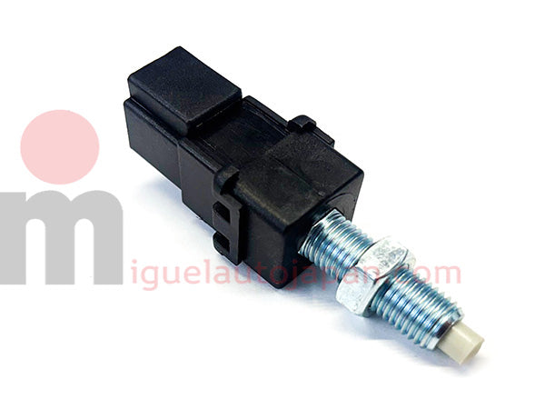 Brake switch for Nissan Cabstar YD25