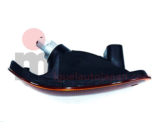 Clignotant avant gauche pour Nissan Terrano 2