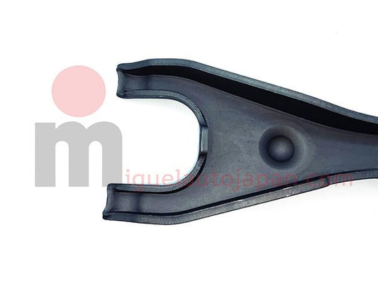 Fourchette d'embrayage pour Nissan Cabstar YD25 et NT400 2006-2012