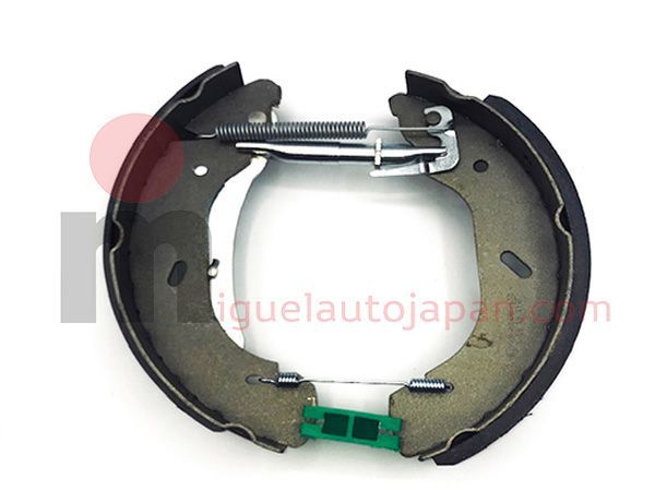 Kit de frenos traseros zapatas Nissan Cabstar "Premontado" 65mm
