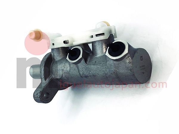 Bomba de freno para Nissan Cabstar F24 YD25 2006-2012