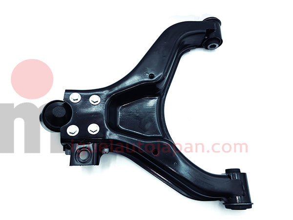 Trapecio brazo de suspensión inferior derecho para Nissan NT400