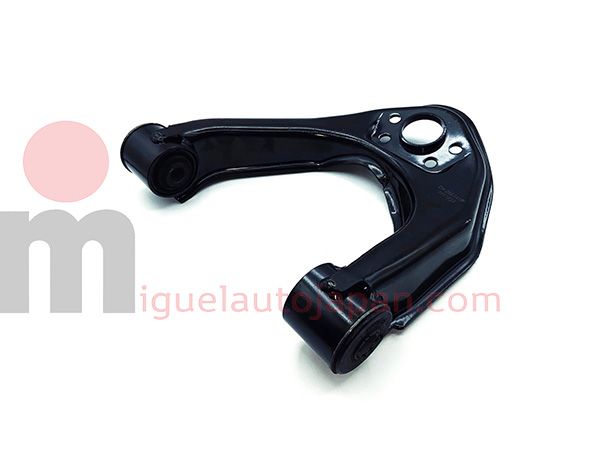 Trapecio superior derecho para Nissan Cabstar F23/F24/NT400