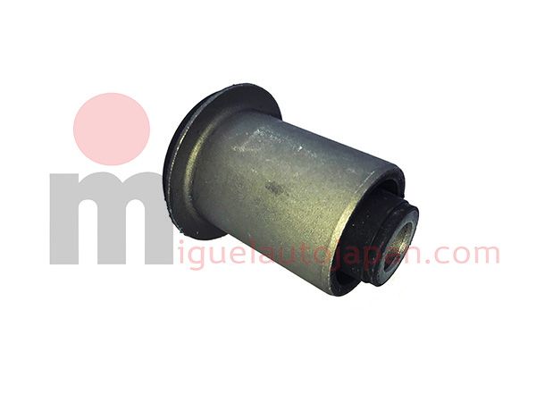 Silenbloc de trapecio inferior Nissan Cabstar