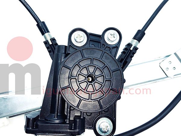 Elevalunas derecho 12v Nissan Atleon 2000-2013