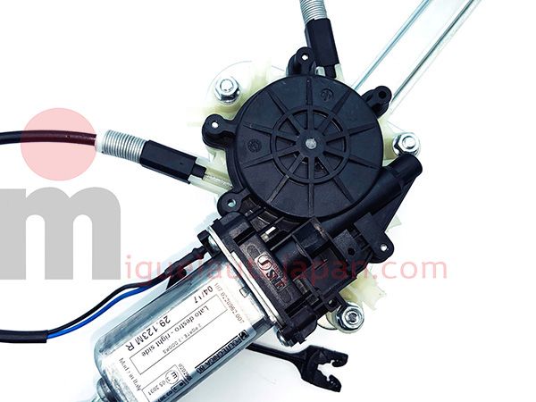 Elevalunas derecho Nissan Atleon 24v 2000-2013