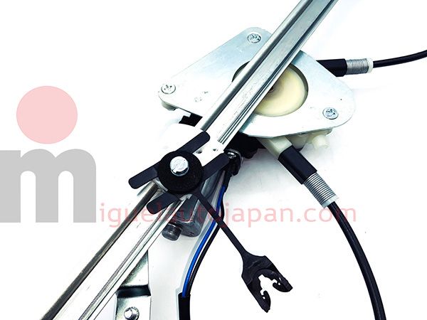 Elevalunas derecho Nissan Atleon 24v 2000-2013