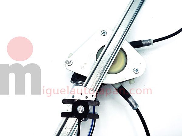 Elevalunas derecho Nissan Atleon 24v 2000-2013