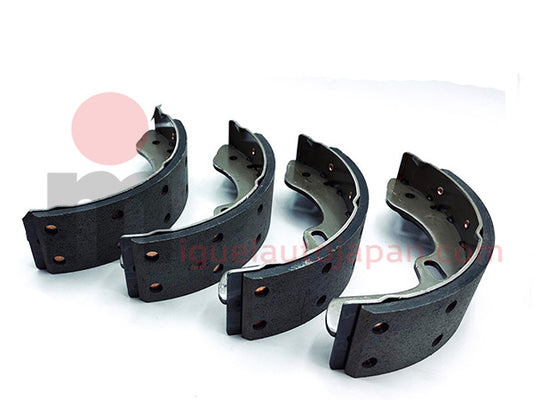 Garnitures de frein pour Isuzu NPR77