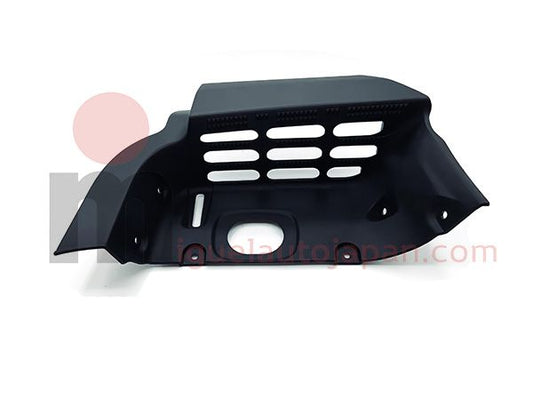 Right cabin step for Nissan Cabstar F24 and NT400 from 2007