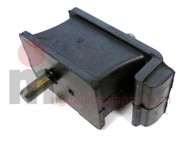 Soporte de motor parte delantera Mitsubishi Canter