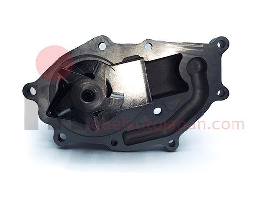 Bomba de agua Nissan Cabstar ZD30 2006-2012