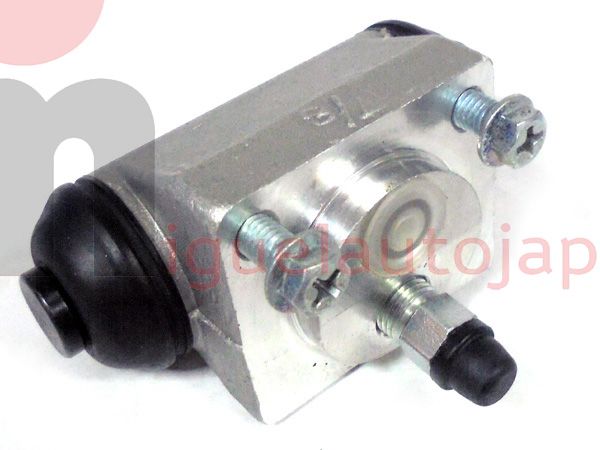 Bombin de freno trasero Toyota Hilux 2005-2015