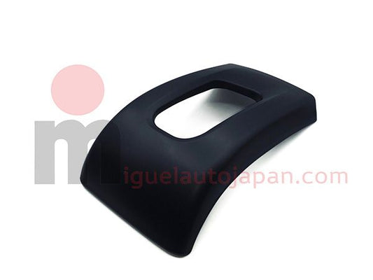 Right bumper edge Mitsubishi Canter