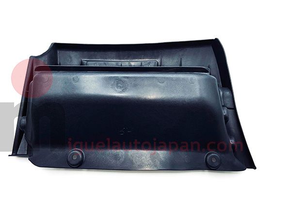 Estribo pisadera izquierda Mitsubishi Canter 2005-2011 7 agujeros