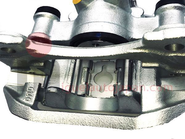 Pinza de freno trasera derecha para Nissan Cabstar 2006-2016
