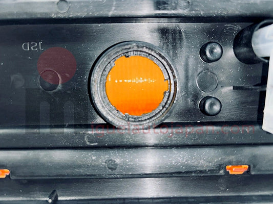 Indicator light with left bump for Canter FE659/634