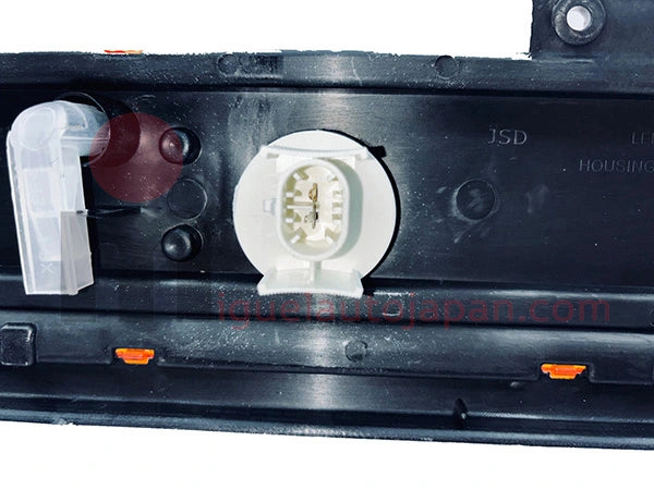 Indicator light with right bump for Canter FE659/634