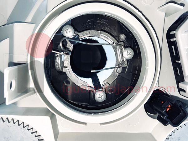 Faro delantero izquierdo Isuzu NPR-NQR-NLR