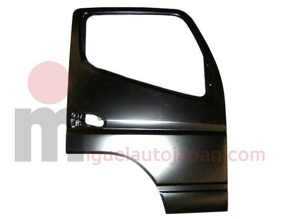 Puerta delantera derecha Mitsubishi Canter 2005-2011