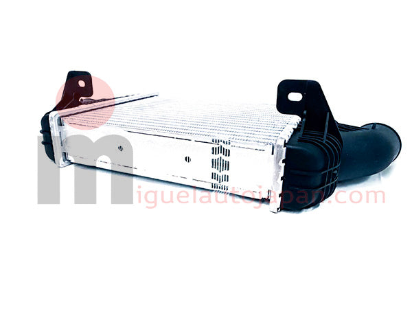 Intercooler para Nissan NT400 YD25 y ZD30 2012-2016 - Ref: 14461MA70A