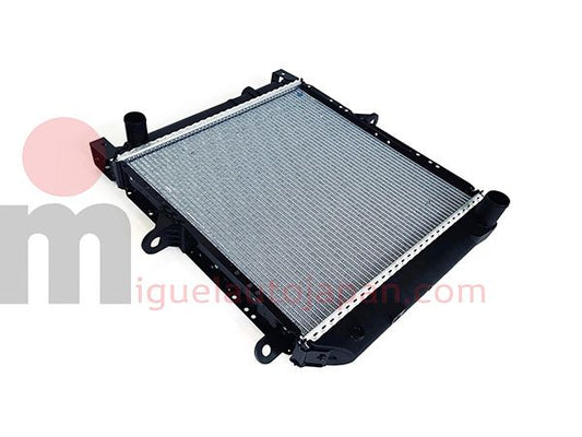 Radiador metálico de refrigeración para Nissan Atleon 1999-2006