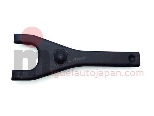 Horquilla de embrague para Nissan Cabstar YD25 y NT400  2006-2012