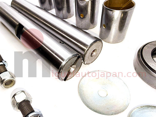 Kit bulones de mangueta Nissan Atleon y ECO T100 ref 043002690