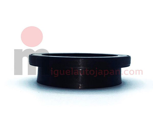 Reten de buje trasero Nissan Cabstar BD30