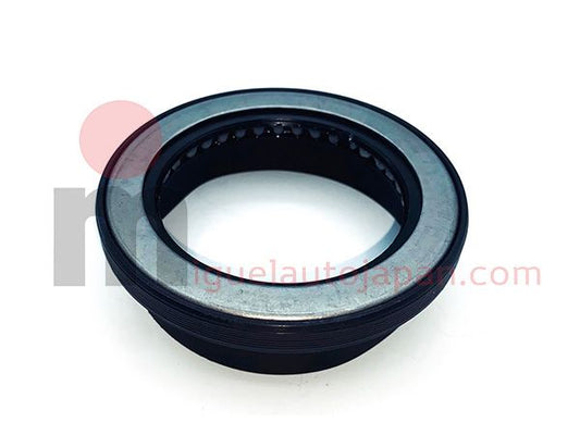 Reten de buje trasero Nissan Cabstar BD30