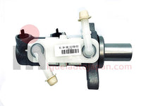 Bomba de freno para Nissan Cabstar F24 YD25  2006-2012