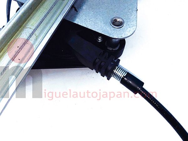 Elevalunas izquierdo 12v Nissan Atleon 2000-2013
