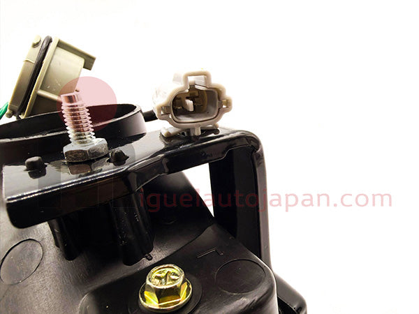 Faro antiniebla derecho Isuzu NLR-NPR ref 8981491431