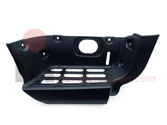 Estribo derecho de cabina para Nissan Cabstar F24 y NT400 a partir de 2007