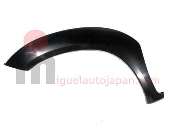 compare product Moldura de aleta delantera izquierda Toyota Hilux 2008-2011