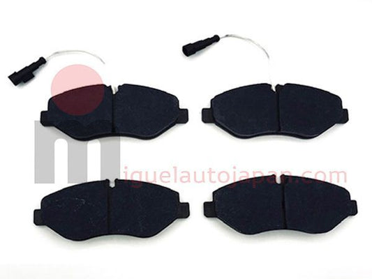 Pastillas de freno delanteras para Nissan Cabstar YD25
