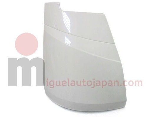 Moldura tapa lateral cabina derecha Mitsubishi Canter a partir de 2011