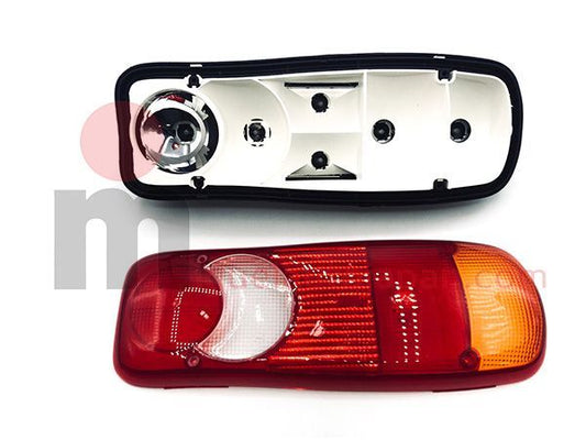 Piloto trasero derecho completo para Nissan Cabstar