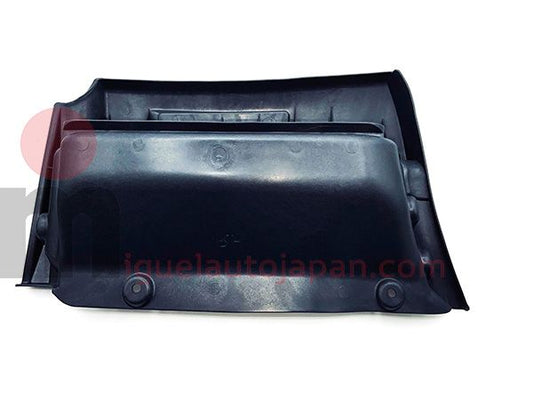 Estribo pisadera izquierda Mitsubishi Canter 2005-2011 7 agujeros