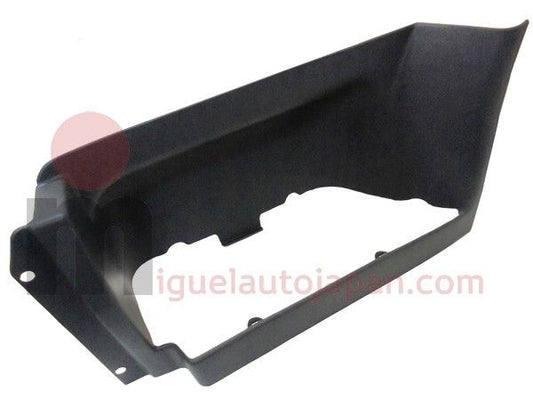 Estribo de cabina derecho Mitsubishi Canter FE531 y FE534