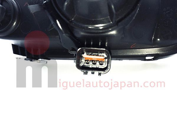 Faro derecho de paragolpes Mitsubishi Canter FUSO +2011