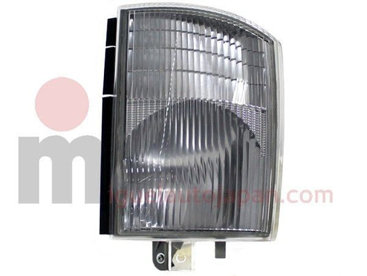 Tulipa lateral derecho Mitsubishi Canter