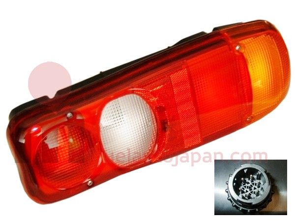 Piloto de freno trasero derecho Mitsubishi Canter