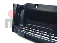 Estribo de cabina izquierda Mitsubishi Canter a partir de 2009