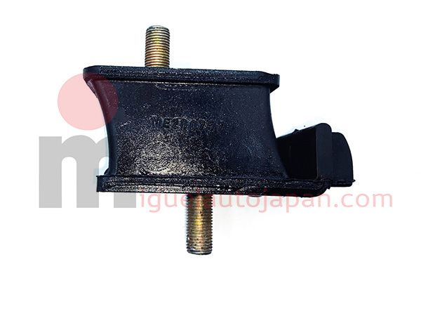 Soporte de motor parte delantera Mitsubishi Canter ref ME200757