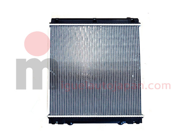 Radiador de agua para Canter  FE84B - FE85B 2005 a 2009