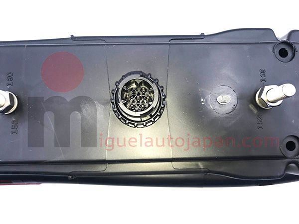 Piloto de freno trasero derecho Mitsubishi Canter ref 3000cc