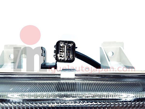 Faro delantero derecho Mitsubishi Canter 2005-2011